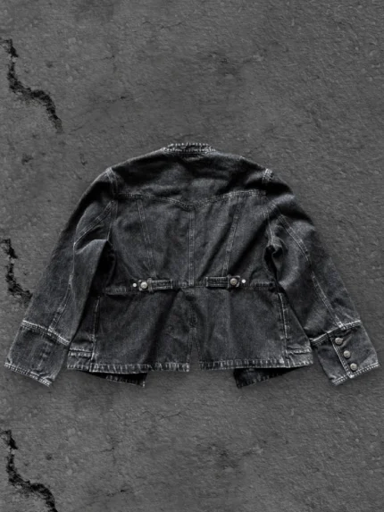 Black DBlack